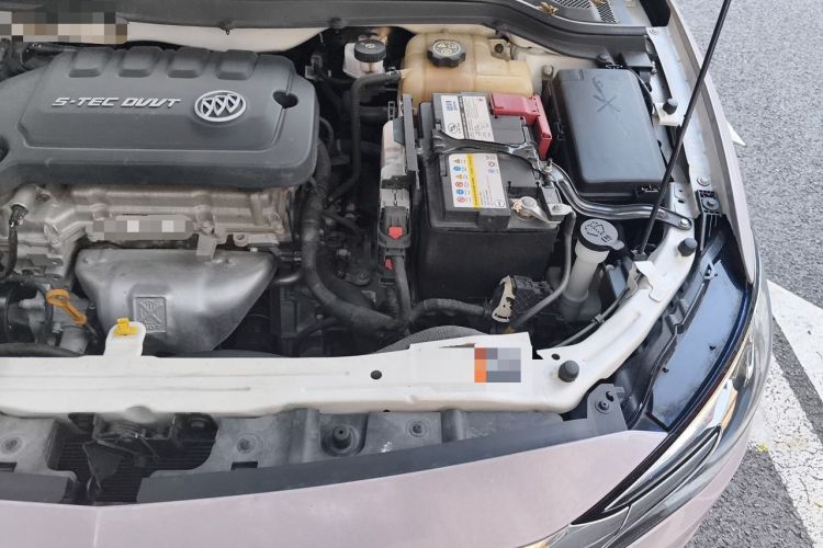 Used Buick GT 2021 Revised Version Flagship 1.5L Automatic Elite Edition Engine Bay Left