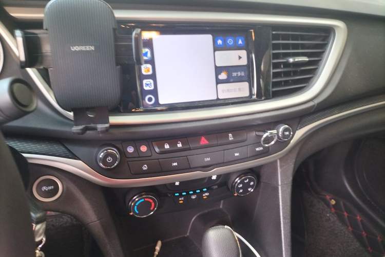 Used Buick GT 2021 Revised Version Flagship 1.5L Automatic Elite Edition Audio And AC Panel
