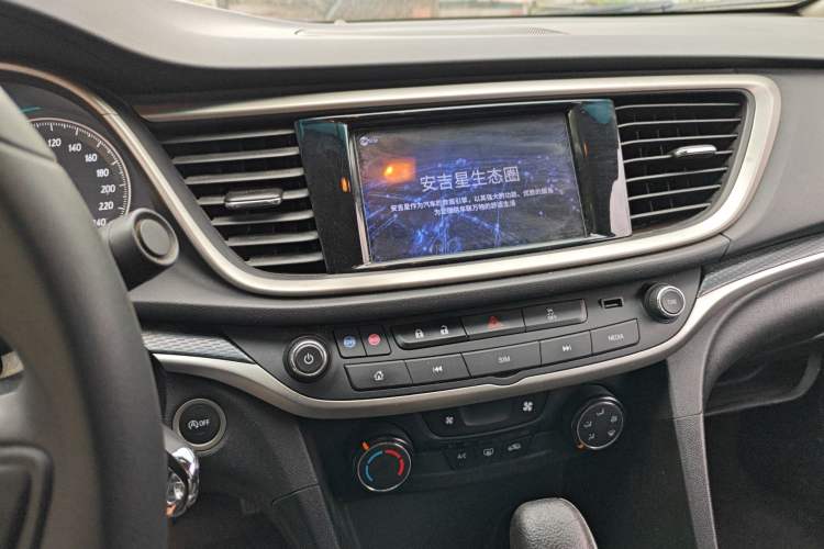 Used Buick GT 2021 1.3T Automatic Mild Hybrid Elite Version Audio And AC Panel
