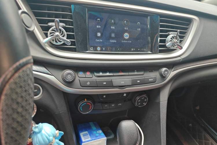 Used Buick GT 2021 Revised Version Flagship 1.5L Automatic Elite Edition Audio And AC Panel