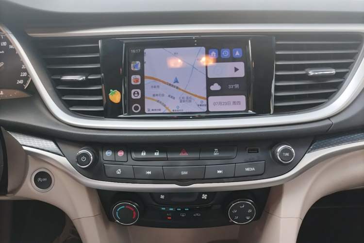 Used Buick GT 2021 Exemplar 1.5L Automatic Elite Version Audio And AC Panel