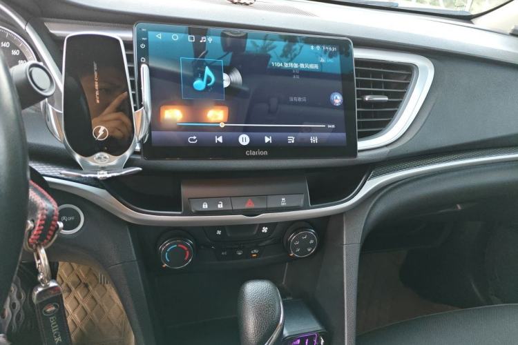 Used Buick GT 2021 Revised Version Flagship 1.5L Automatic Elite Edition Audio And AC Panel