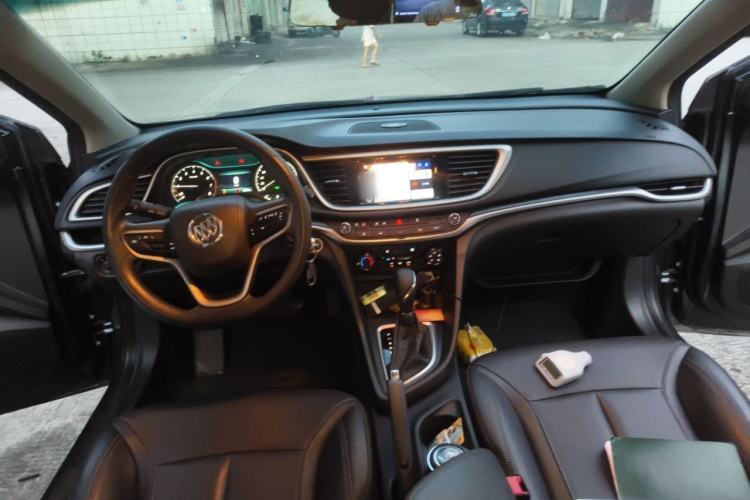 Used Buick GT 2021 Revised Version Flagship 1.5L Automatic Elite Edition Center Console