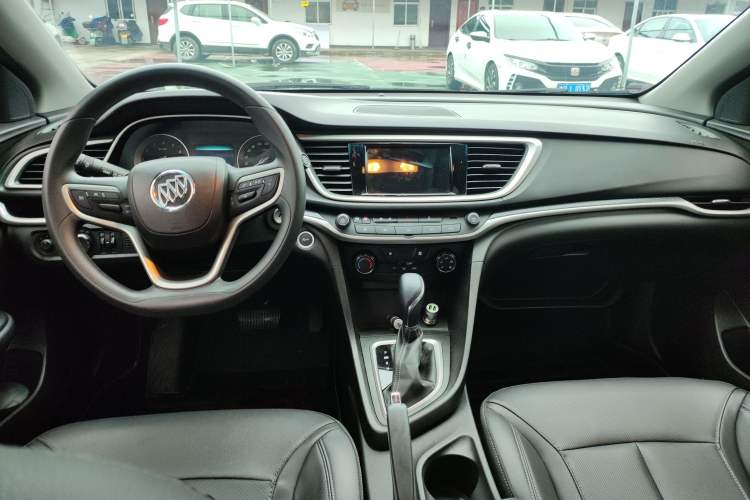 Used Buick GT 2021 Revised Version 1.3T Automatic Mild Hybrid Elite Edition Center Console