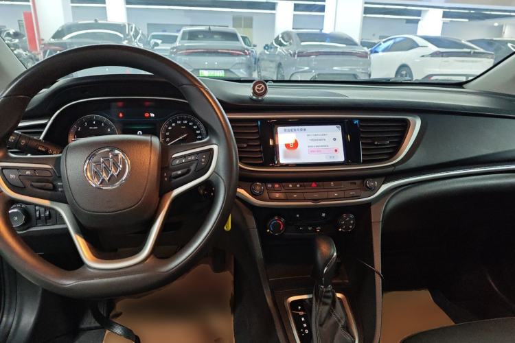Used Buick GT 2021 Revised Version Flagship 1.5L Automatic Elite Edition Center Console