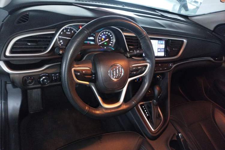 Used Buick GT 2021 Revised Version 1.3T Automatic Mild Hybrid Elite Edition Center Console