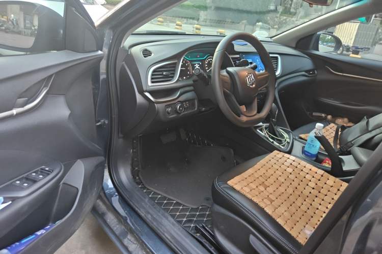 Used Buick GT 2021 1.3T Automatic Mild Hybrid Entry Model Driver Seat