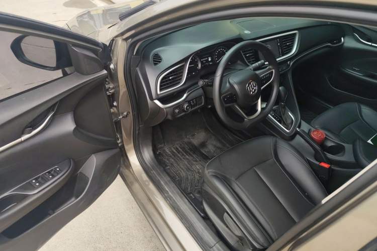 Used Buick GT 2021 Revised Version 1.3T Automatic Mild Hybrid Elite Edition Driver Seat