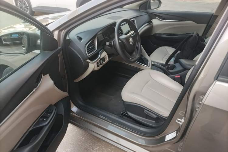 Used Buick GT 2021 Exemplar 1.5L Automatic Elite Version Driver Seat