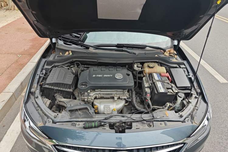 Used Buick GT 2021 Exemplar 1.5L Automatic Elite Version Engine Bay