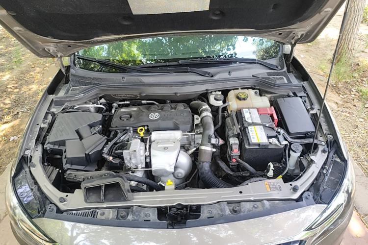 Used Buick GT 2021 Revised Version 1.3T Automatic Mild Hybrid Elite Edition Engine Bay