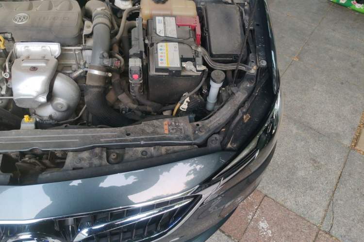 Used Buick GT 2021 Revised Version 1.3T Automatic Mild Hybrid Elite Edition Engine Bay Left