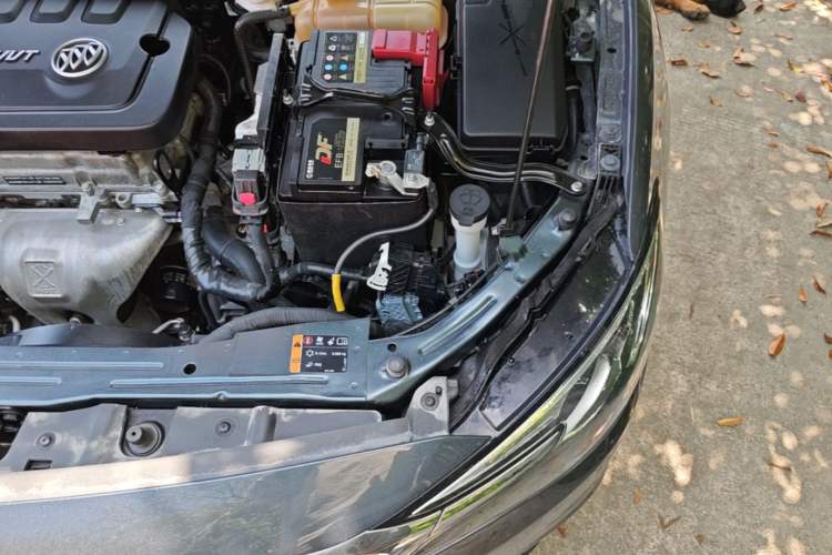 Used Buick GT 2021 Revised Version Flagship 1.5L Automatic Elite Edition Engine Bay Left