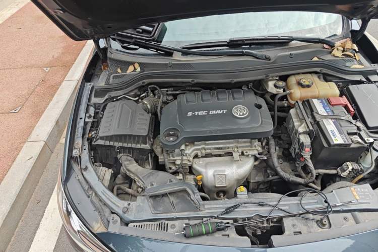 Used Buick GT 2021 Exemplar 1.5L Automatic Elite Version Engine Bay Right