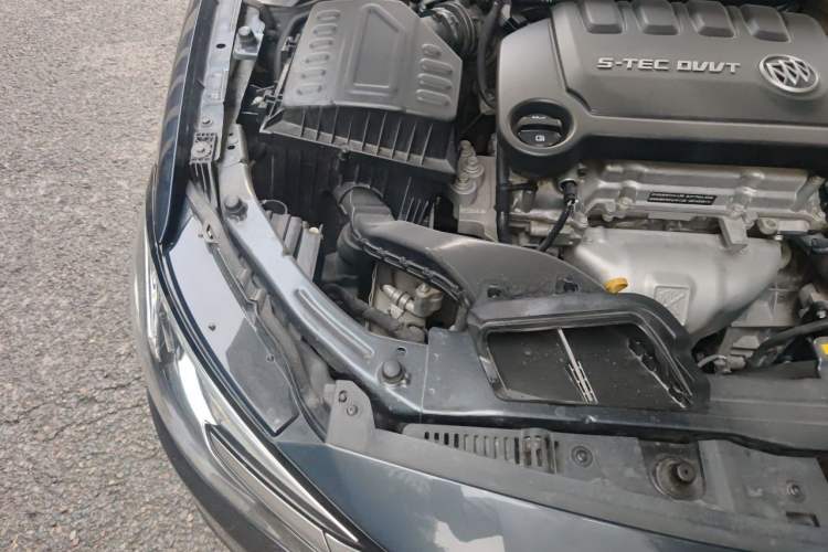 Used Buick GT 2021 Exemplar 1.5L Automatic Elite Version Engine Bay Right