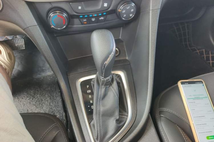 Used Buick GT 2021 Revised Version Flagship 1.5L Automatic Elite Edition Gear Lever