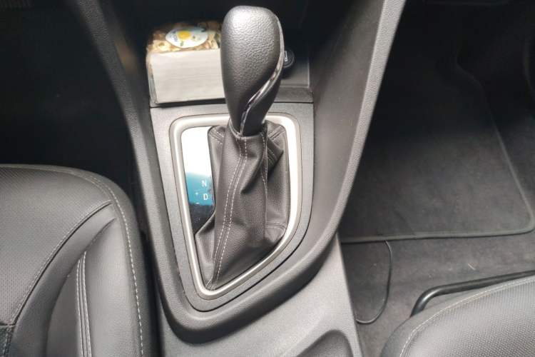 Used Buick GT 2021 Revised Version Flagship 1.5L Automatic Elite Edition Gear Lever