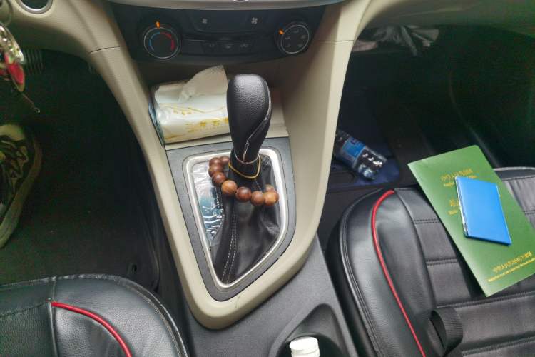 Used Buick GT 2021 Exemplar 1.5L Automatic Elite Version Gear Lever