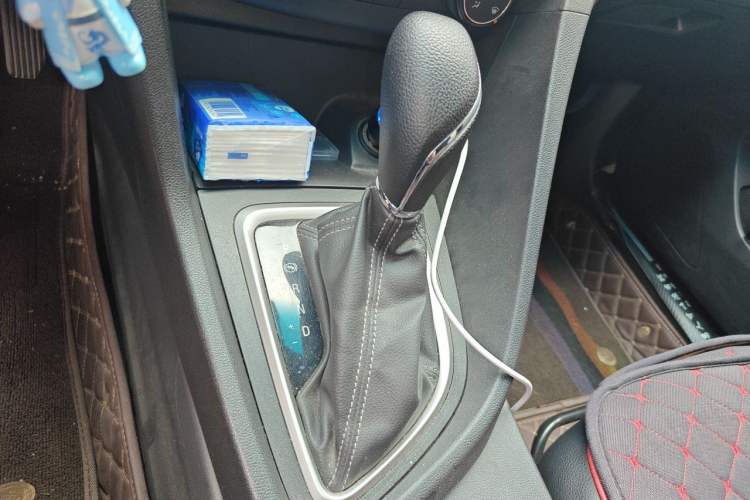 Used Buick GT 2021 Revised Version Flagship 1.5L Automatic Elite Edition Gear Lever