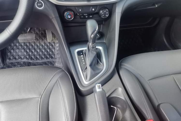 Used Buick GT 2021 Revised Version Flagship 1.5L Automatic Elite Edition Gear Lever