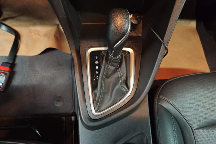 Used Buick GT 2021 Revised Version Flagship 1.5L Automatic Elite Edition Gear Lever