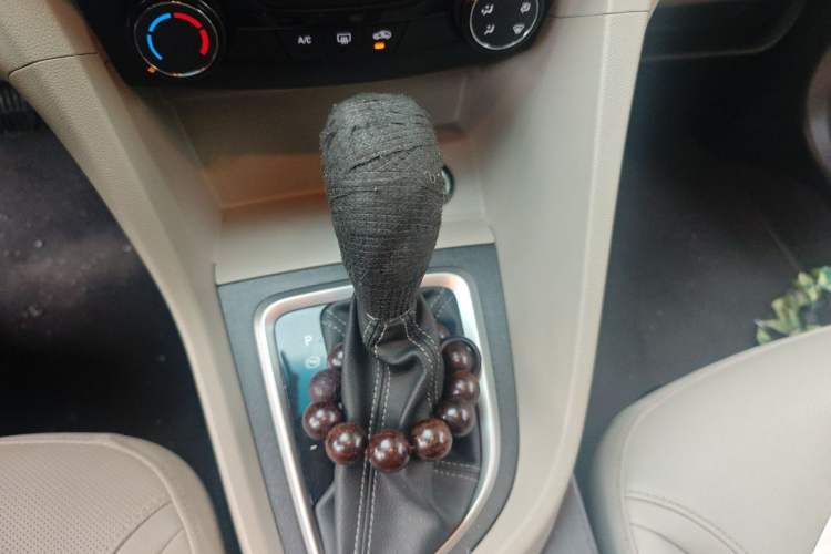 Used Buick GT 2021 Exemplar 1.5L Automatic Elite Version Gear Lever