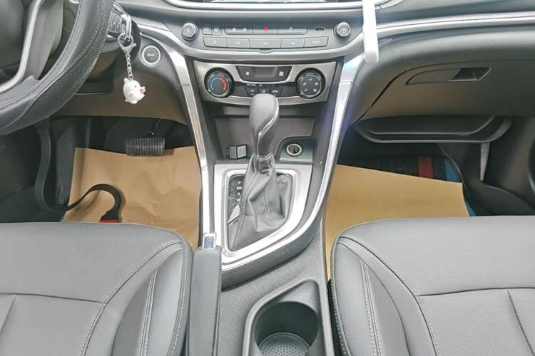 Used Buick GT 2021 Revised Version Flagship 1.5L Automatic Elite Edition Gear Lever