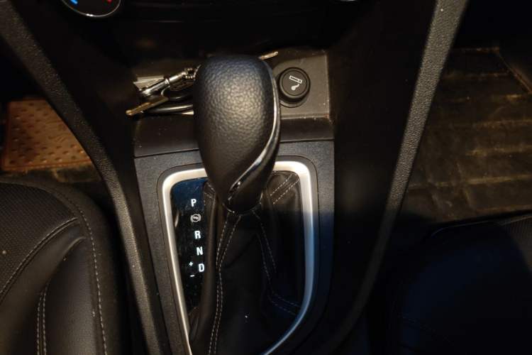 Used Buick GT 2021 Revised Version Flagship 1.5L Automatic Elite Edition Gear Lever