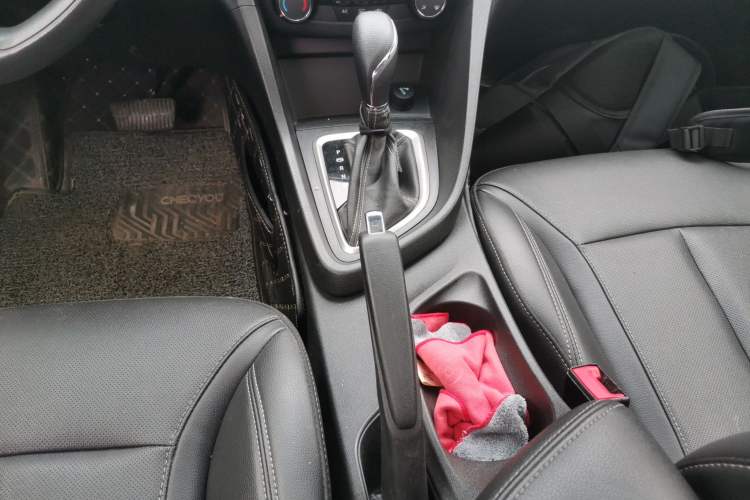 Used Buick GT 2021 Revised Version Flagship 1.5L Automatic Elite Edition Gear Lever