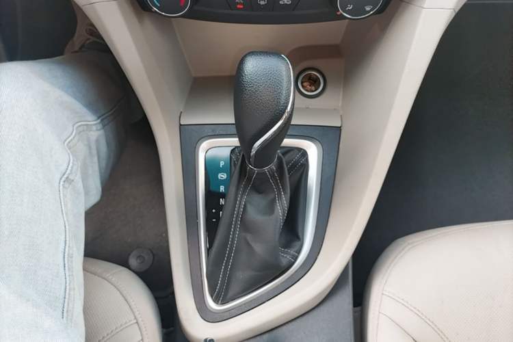 Used Buick GT 2021 Exemplar 1.5L Automatic Elite Version Gear Lever