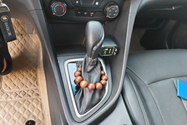 Used Buick GT 2021 Revised Version Flagship 1.5L Automatic Elite Edition Gear Lever