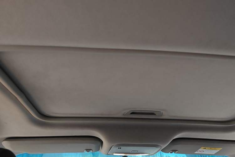 Used Buick GT 2021 1.3T Automatic Mild Hybrid Elite Version Headliner