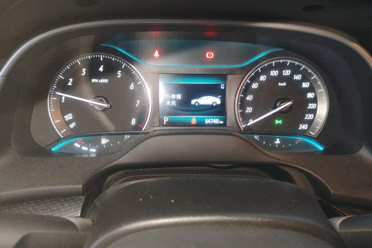Used Buick GT 2021 Revised Version 1.3T Automatic Mild Hybrid Elite Edition Instrument Cluster