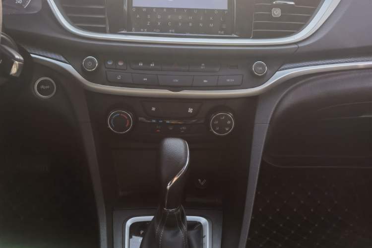 Used Buick GT 2021 Revised Version Flagship 1.5L Automatic Elite Edition Interior 4