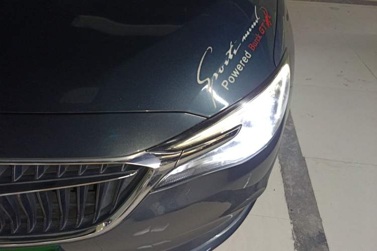 Used Buick GT 2021 Revised Version Flagship 1.5L Automatic Elite Edition Left Front Headlight