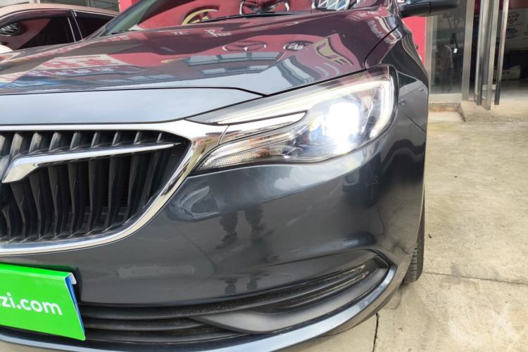 Used Buick GT 2021 Revised Version Flagship 1.5L Automatic Elite Edition Left Front Headlight