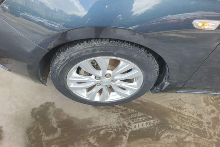 Used Buick GT 2021 Revised Version Flagship 1.5L Automatic Elite Edition Left Front Wheel Hub