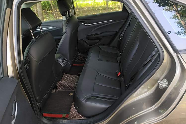 Used Buick GT 2021 Revised Version 1.3T Automatic Mild Hybrid Elite Edition Left Rear Seat