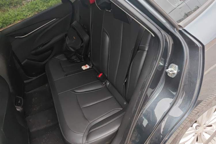 Used Buick GT 2021 Revised Version Flagship 1.5L Automatic Elite Edition Left Rear Seat