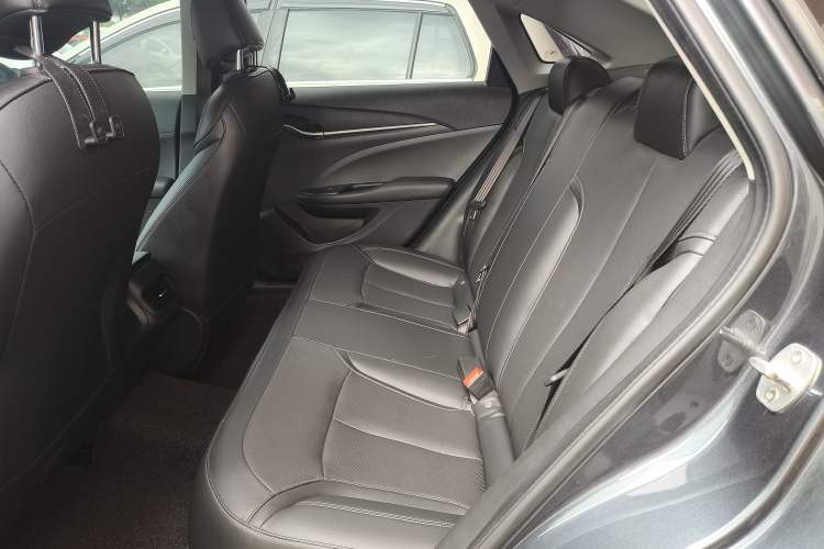 Used Buick GT 2021 Revised Version Flagship 1.5L Automatic Elite Edition Left Rear Seat