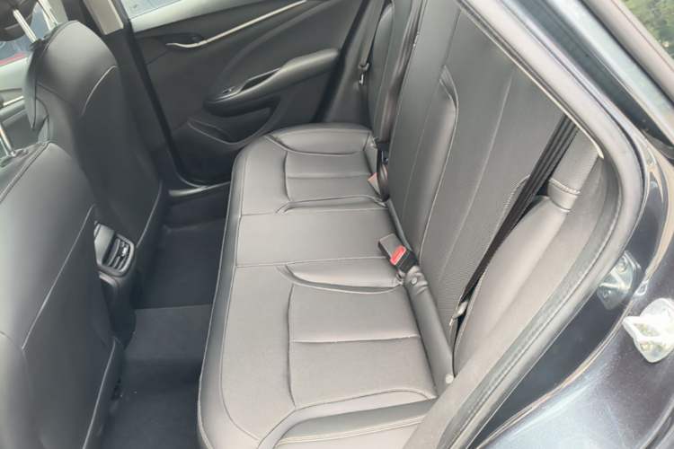 Used Buick GT 2021 Revised Version Flagship 1.5L Automatic Elite Edition Left Rear Seat
