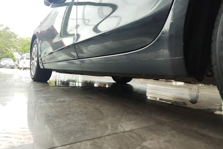 Used Buick GT 2021 Revised Version Flagship 1.5L Automatic Elite Edition Left Side Sill