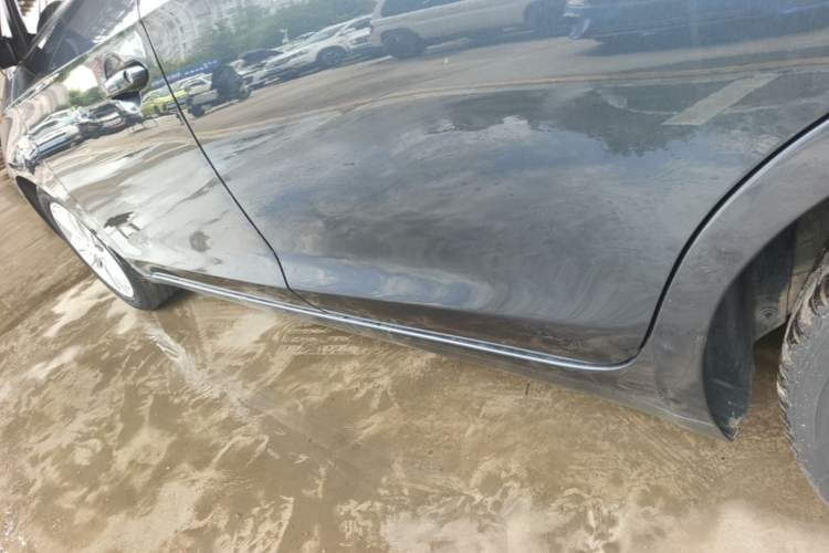 Used Buick GT 2021 Revised Version Flagship 1.5L Automatic Elite Edition Left Side Sill