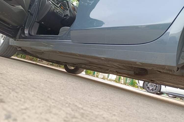 Used Buick GT 2021 Revised Version Flagship 1.5L Automatic Elite Edition Left Side Sill
