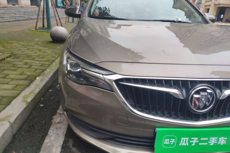 Used Buick GT 2021 Revised Version Flagship 1.5L Automatic Elite Edition Right Front Headlight