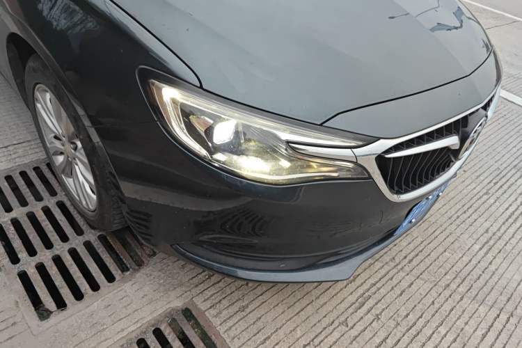 Used Buick GT 2021 Revised Version Flagship 1.5L Automatic Elite Edition Right Front Headlight