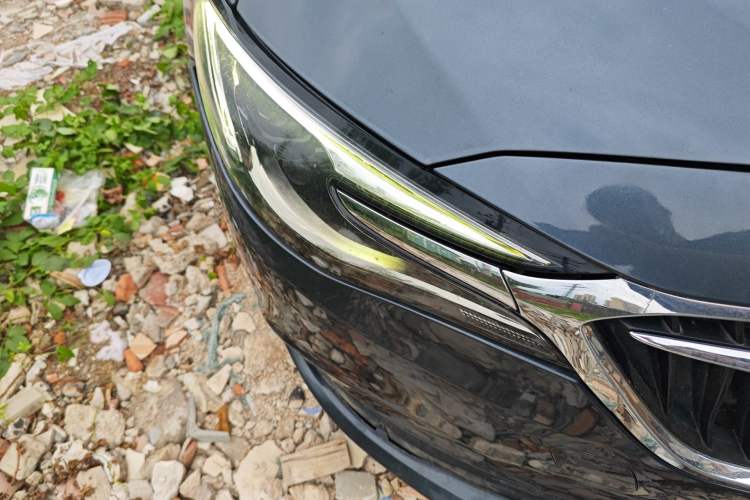 Used Buick GT 2021 1.3T Automatic Mild Hybrid Elite Version Right Front Headlight