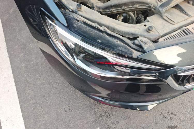 Used Buick GT 2021 Revised Version Flagship 1.5L Automatic Elite Edition Right Front Headlight