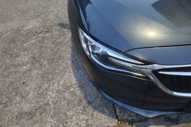 Used Buick GT 2021 Revised Version Flagship 1.5L Automatic Elite Edition Right Front Headlight