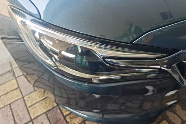 Used Buick GT 2021 Revised Version Flagship 1.5L Automatic Elite Edition Right Front Headlight